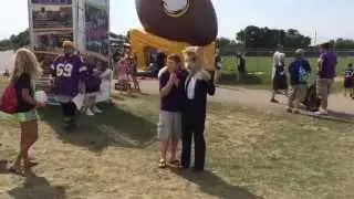 Hamilton at the 2015 Vikings Training Camp | Where's Hamilton | Lupient Kia