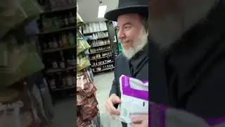 משה הדרשן מקאלאראדא איזדיעקעוועט זיך אויף פינקי וועבער