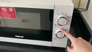 Geepas Microwave