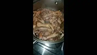 Adobong paa Ng manok by Josara (Jovita sarayan)