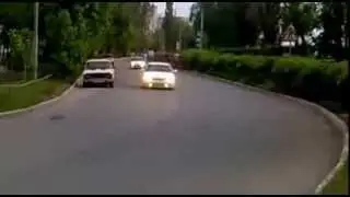 Ваз 2114 и Приора Валят
