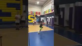 Montgomery County Maryland Basketball Training &mdash; step through/reverse pivot move #rockville