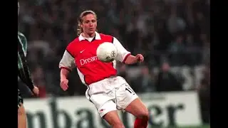 Emmanuel Petit vs Manchester United (1999 FA Charity Shield)
