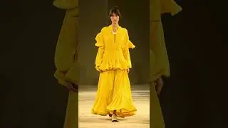 ROMEO GIGLI RIACCENDE LA MODA: &ldquo;SEVERANCE&rdquo; INCANTA ALLA MERCEDES-BENZ BUCHAREST FASHION WEEK 2025