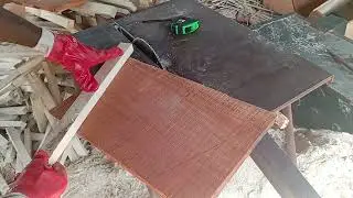 Cutting Bee Hive Head