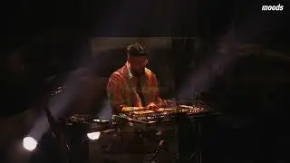 Simon Spiess „Late Bloøm“ live at Moods Zürich