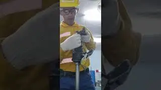ANDI F CARA PENGGUNAAN POWER TOOL PNEUMATIC IMPACT 1INCH
