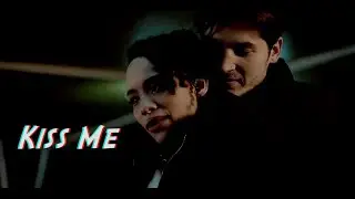 Dimitri + Rose | Kiss Me