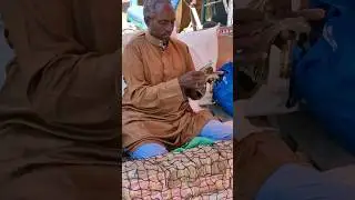 At the Money Market in Somalia!?