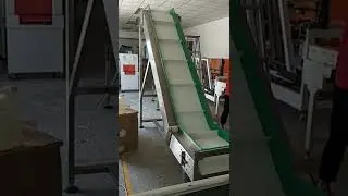 Inclined Conveyor Belt Vertical Conveyor