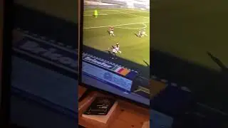 Malore in campo di Patryk Dziczek della Salernitana [immagini forti]