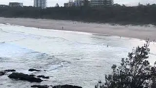 Coffs Harbour Tour: Surfers flocked at Park Beach
