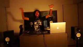 Maniic B - Tronic Psys Radio | Episode 001 (Progressive House / Big Room)