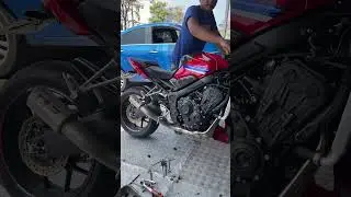 HONDA CBR650R model 2024 slip-on exhaust #reels #cbr650r #cbr650r2024 #motorcycles