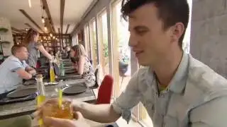 Jaro en Hanne gaan proeven in Strombowli | Mijn Pop-uprestaurant! | VTM