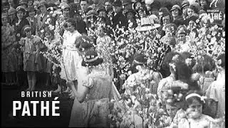 May Festival At Elstow (1935)