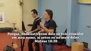 TU ESTAS AQUI - JES&Uacute;S ADRI&Aacute;N ROMERO by MARCIO PELIZ&Aacute;RIO