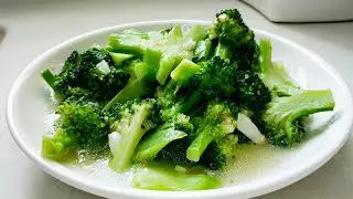 Tips Masak Brokoli Tetap Hijau Enak Kayak Direstoran