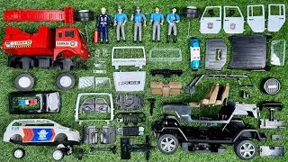 Menemukan Sampah Mainan Rusak Mobil Polisi & Truk Pemadam Kebakaran