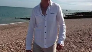 DAVE CONNOLLY SINGS LIONEL RITCHIES STUCK ON YOU
