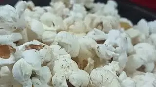Maize from buttery Salty Popcorn//With Malai wala adrak chay//😊