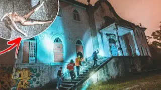 MANSÃO ASSOMBRADA COM BONECA VOODOO??