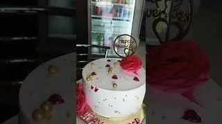 best cake for anniversary..#cake #tranding #video #viral #viralshort #reels #1m #like #foryou