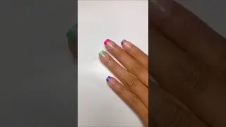 Francesinha Colorida💅🏻#unhas #nails #diy #inspira&ccedil;&atilde;o #nailsart #unhasdecoradas #francesinha #dicas