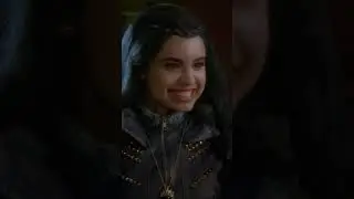 Evie, evil queen's daughter 💙 Descendants