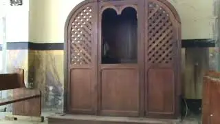 EL CONFESIONARIO