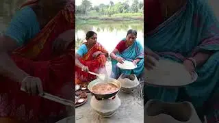 Village Pond Side Cooking 🏡 | Women Making Fish Curry & Rice 🐟🍚 | Ducks Swimming Nearby 🦆 | #shorts
