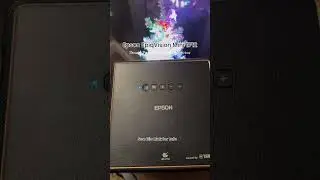 Epson EpiqVision Mini EF12 Smart Streaming Smart Projector #tech #holidaygifts #xmasgiftideas