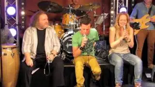 Julian Thomas sings what a fool believes MM3