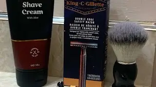 King C. Gillette Razor and Blade with Bath And Bodywork&rsquo;s Shave Cream