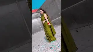#Shivanithakur23 // Hamar piywa chalwe dijal gadiya..