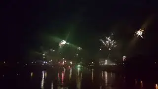 Jahreswechsel 2017-2018 Silvester Sternbr&uuml;cke Magdeburg Elbe Sylvester