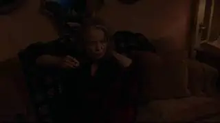 Twin Peaks [S3E2] Lynch's voice on Documentary while Sarah Palmer is watching