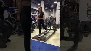 Booty Builder Plate Loaded Reverse Sliding Lunge