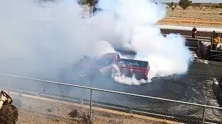 VSAUCEY looking awesome in the sunlight Red Centre NATS Supercharged VS Holden Commodore Alice NT