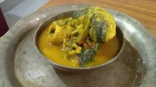 ASSAMESE FISH CURRY WITH OLIVE