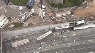 Safety officials charged over train crash in Spain