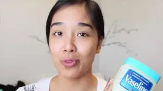 How To: Remove Makeup with Vaseline