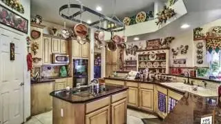 Huge 4 Bedroom & Double RV Garage!