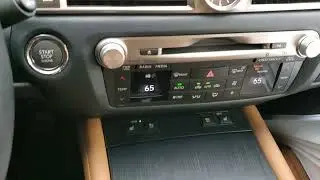 World's most reliable automaker's backup camera screen turns black