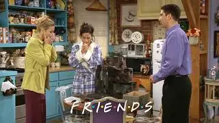 Phoebe's Dollhouse Burned Down | Friends