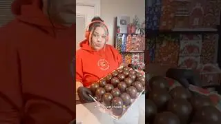 Make 200 cocoa bombs with me 🤎 #cocoabombs #christmastreats