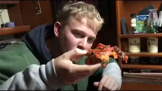 9. SAILING MARLY- DEEP PAN PIZZA ON A SAILBOAT