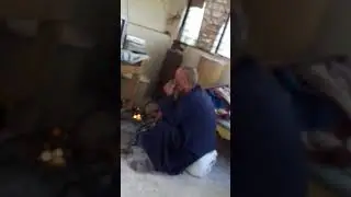 اضحك على المنتن