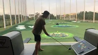 Kid hits longest drive at Top Golf Orlando barefoot over fence