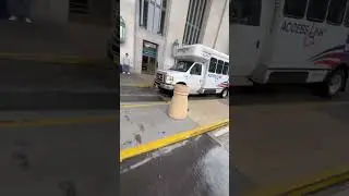 New Jersey transit access link bus